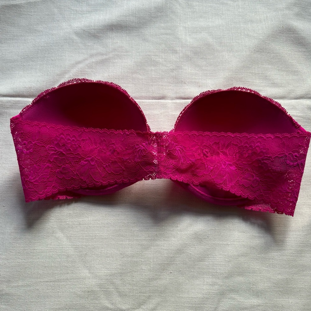 Victoria's Secret Hot Pink Push-up Strapless Bra 36 C 💖 - Picture 4 of 9